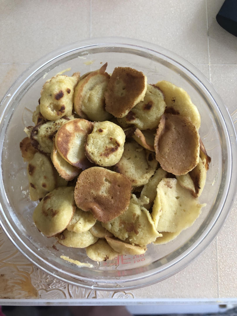 宝宝辅食：苹果奶香松饼