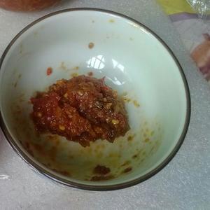 自制蒜蓉辣椒酱。的做法 步骤2