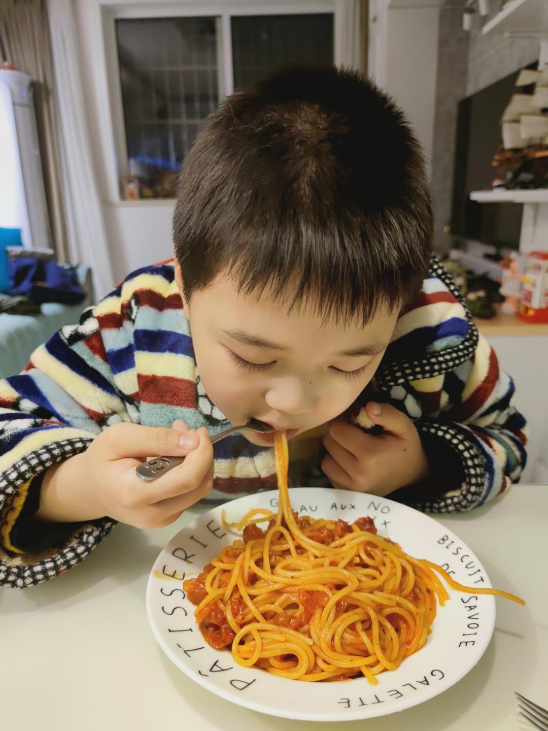 番茄肉酱意大利面