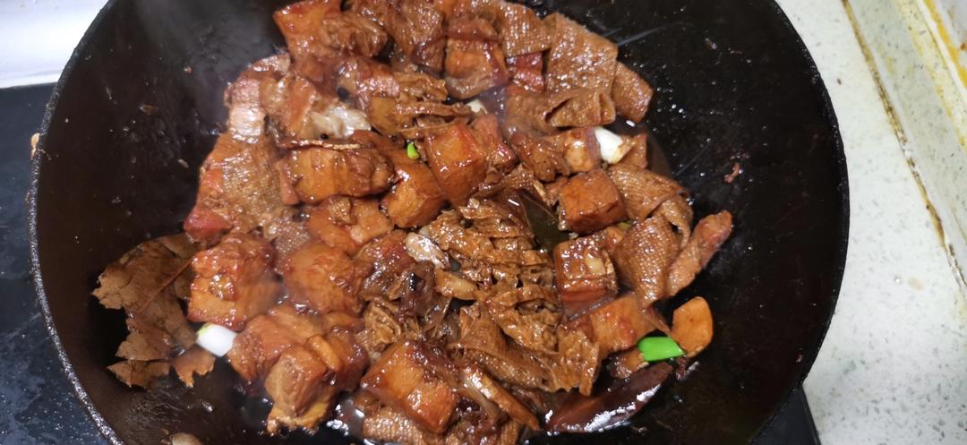 厨师长教你：“红烧肉”的家常做法，肉香四溢肥而不腻