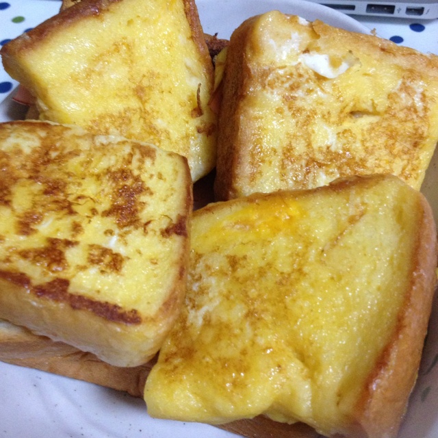 梦昌海做的奶香面包片