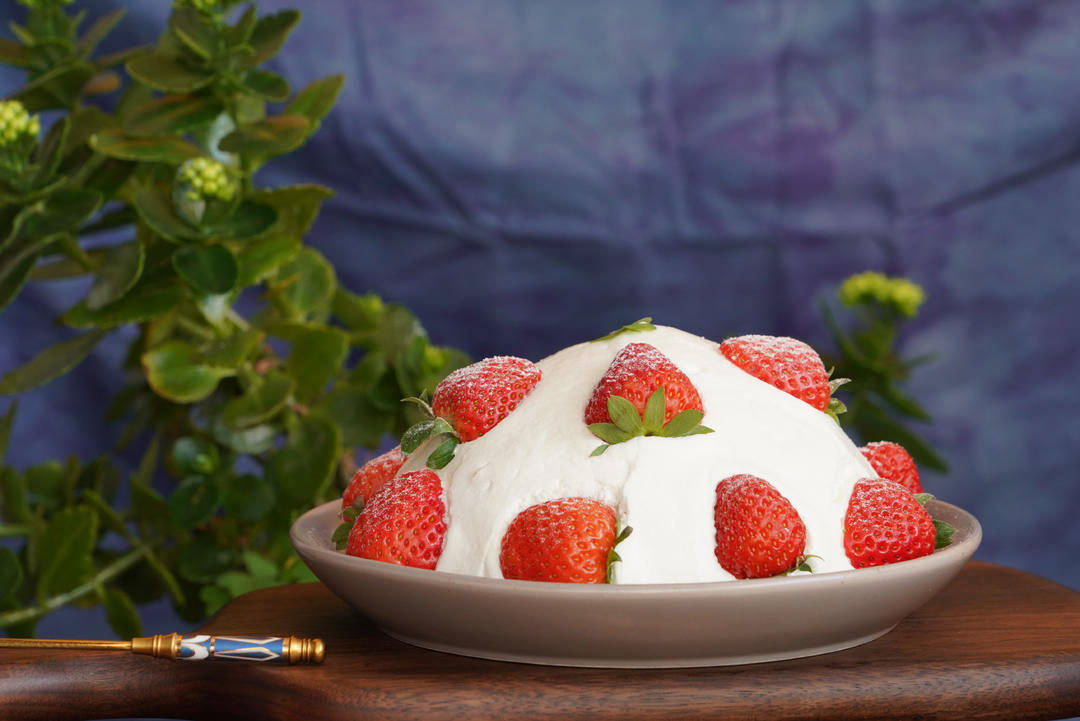 草莓🍓炸弹蛋糕