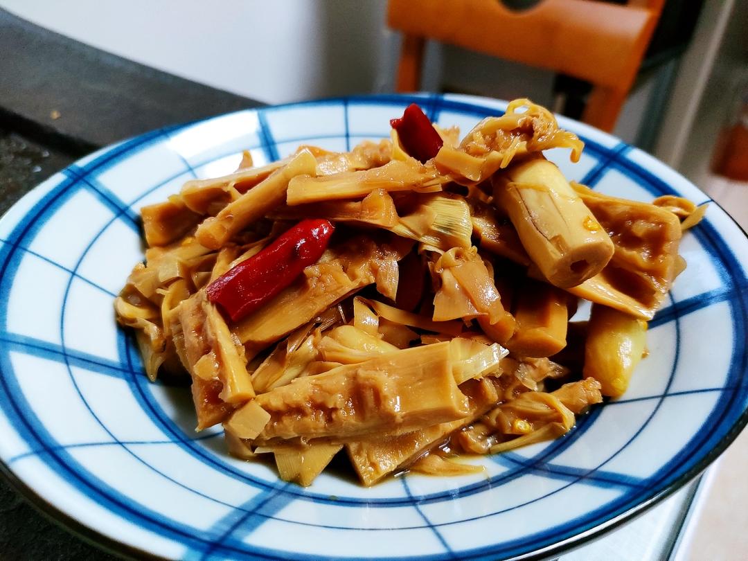 【没有肉一起煮也超级美味的笋的做法步骤图】妞妞娘亲_下厨房