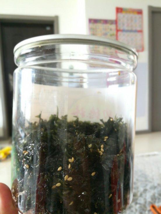 拌饭芝麻海苔