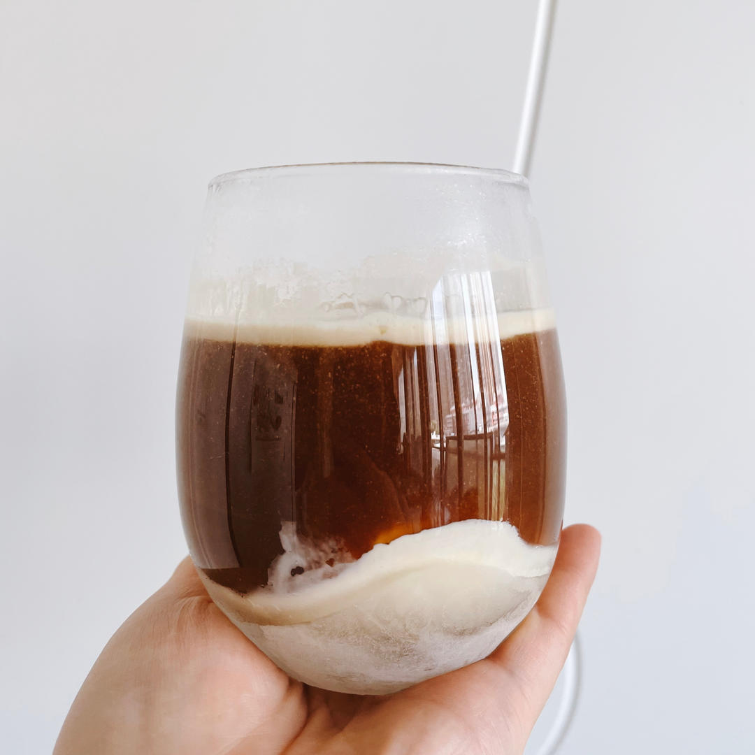 自制冰淇淋（懒人版无需搅拌的冰淇淋）