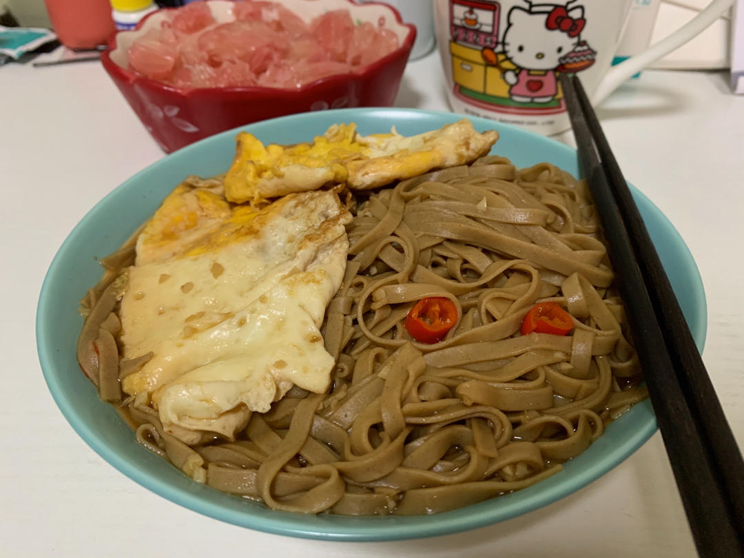 香到舔盘子🉐️荷包蛋焖面🍜超满足❗️