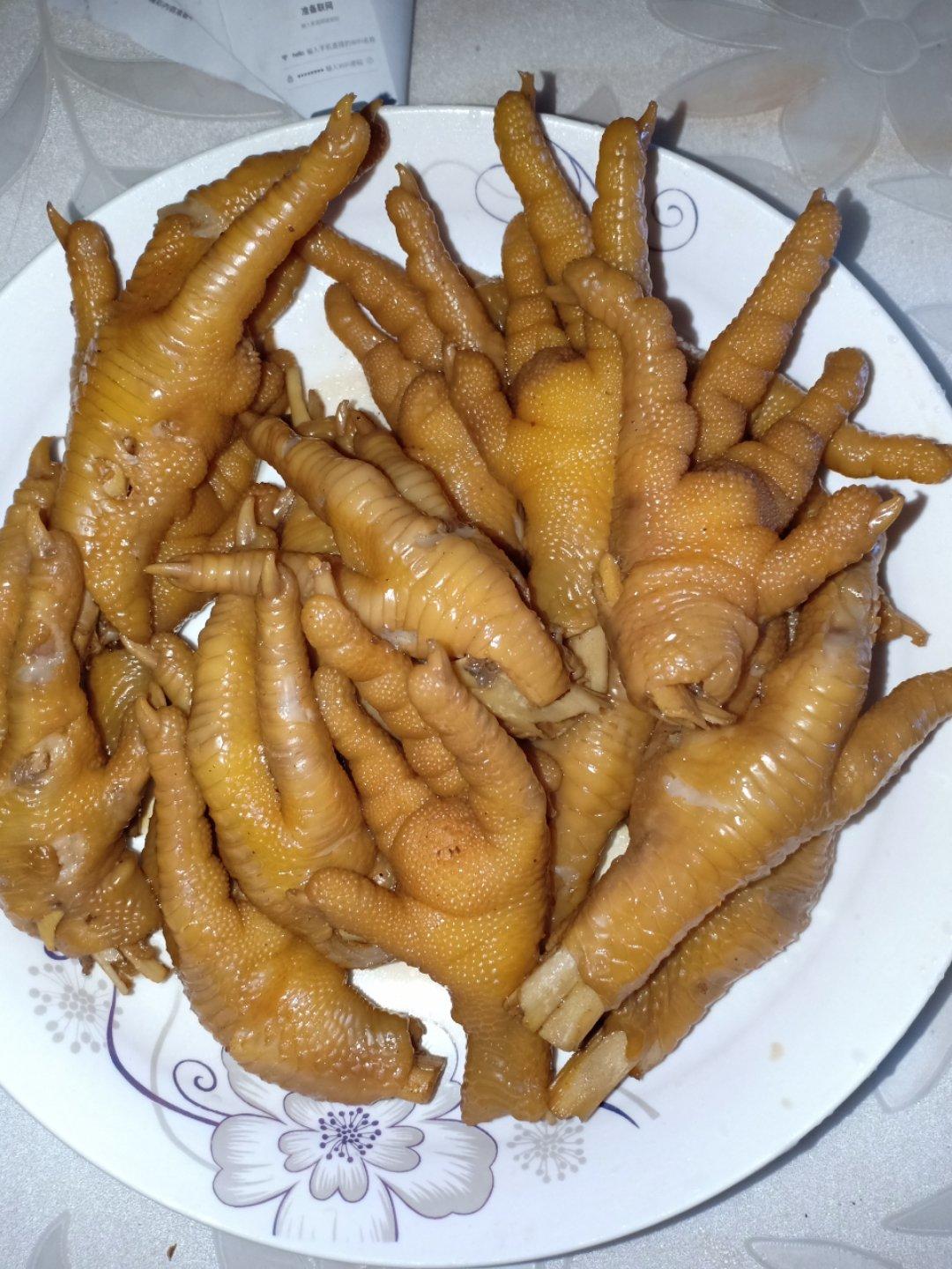 卤鸡腿鸡爪鸡蛋