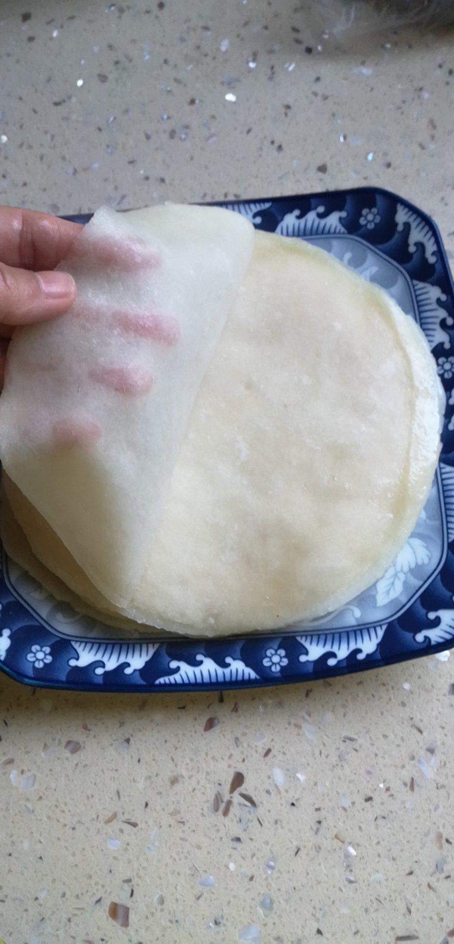 春饼   轻松一次做出十几张的春饼皮
