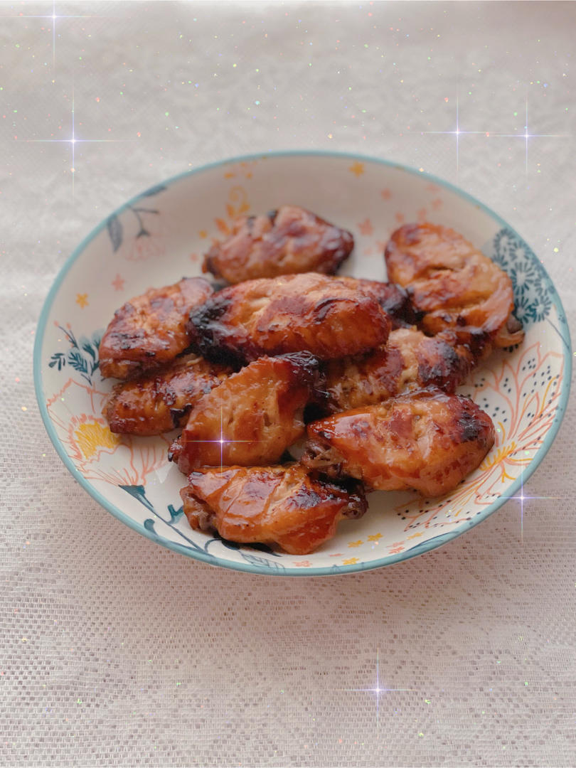 好吃到舔手指的蒜香柠檬烤鸡翅