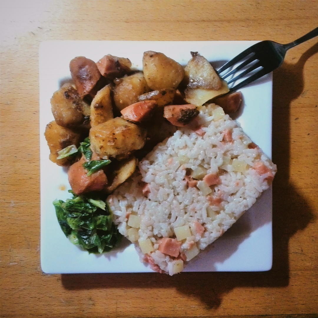 我做的饭会发光~