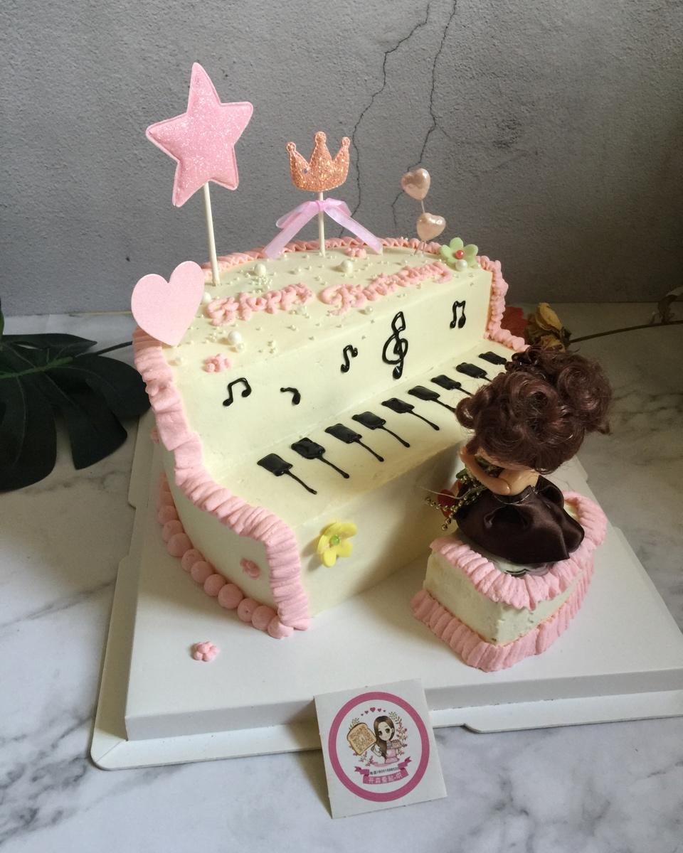 钢琴蛋糕 异形蛋糕