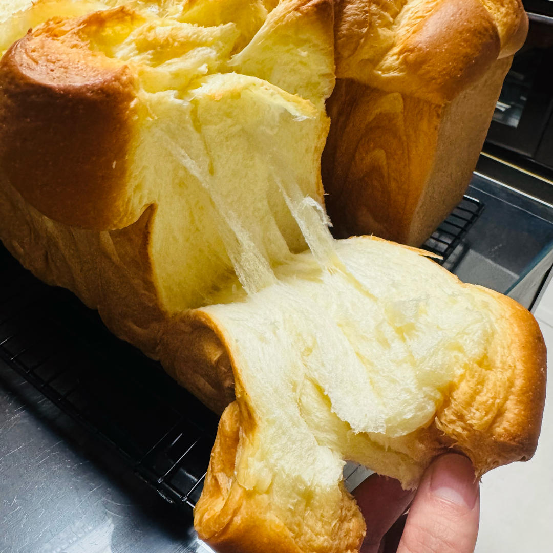 不是所有的面包都能叫——布里欧修皇冠吐司