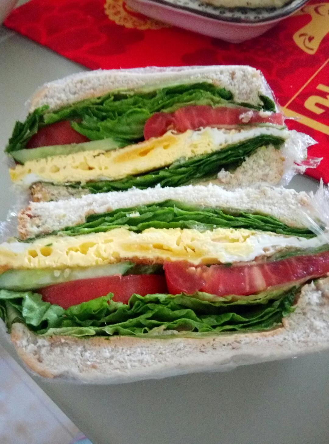 火腿芝士蛋三文治