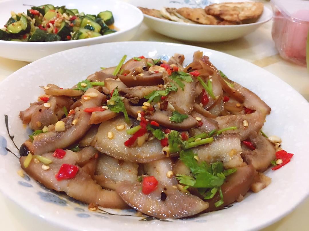 佐酒下饭必备小吃—凉拌猪耳朵