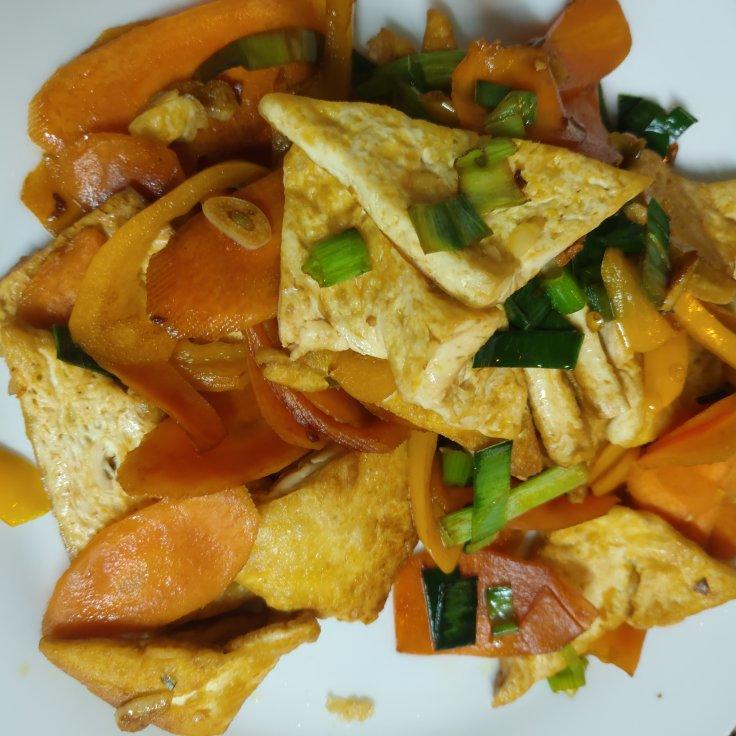 煎豆腐炒时蔬