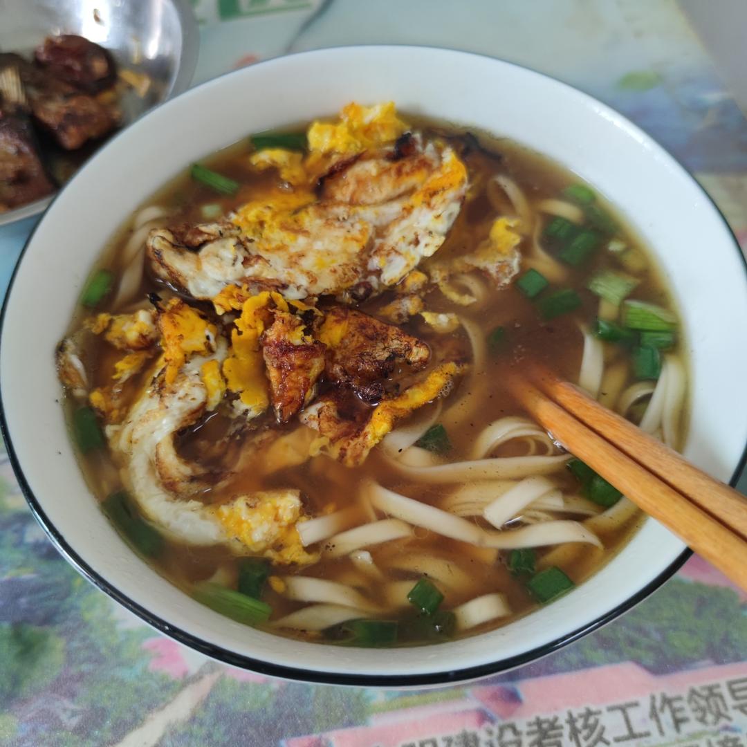 超简单的10分钟做好-热汤面