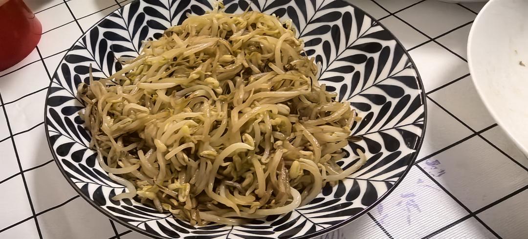 酸辣脆爽的炒豆芽