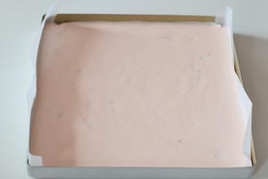 蓝莓奶酪+玫瑰糯米蛋糕，花香果香双重奏！的做法 步骤8