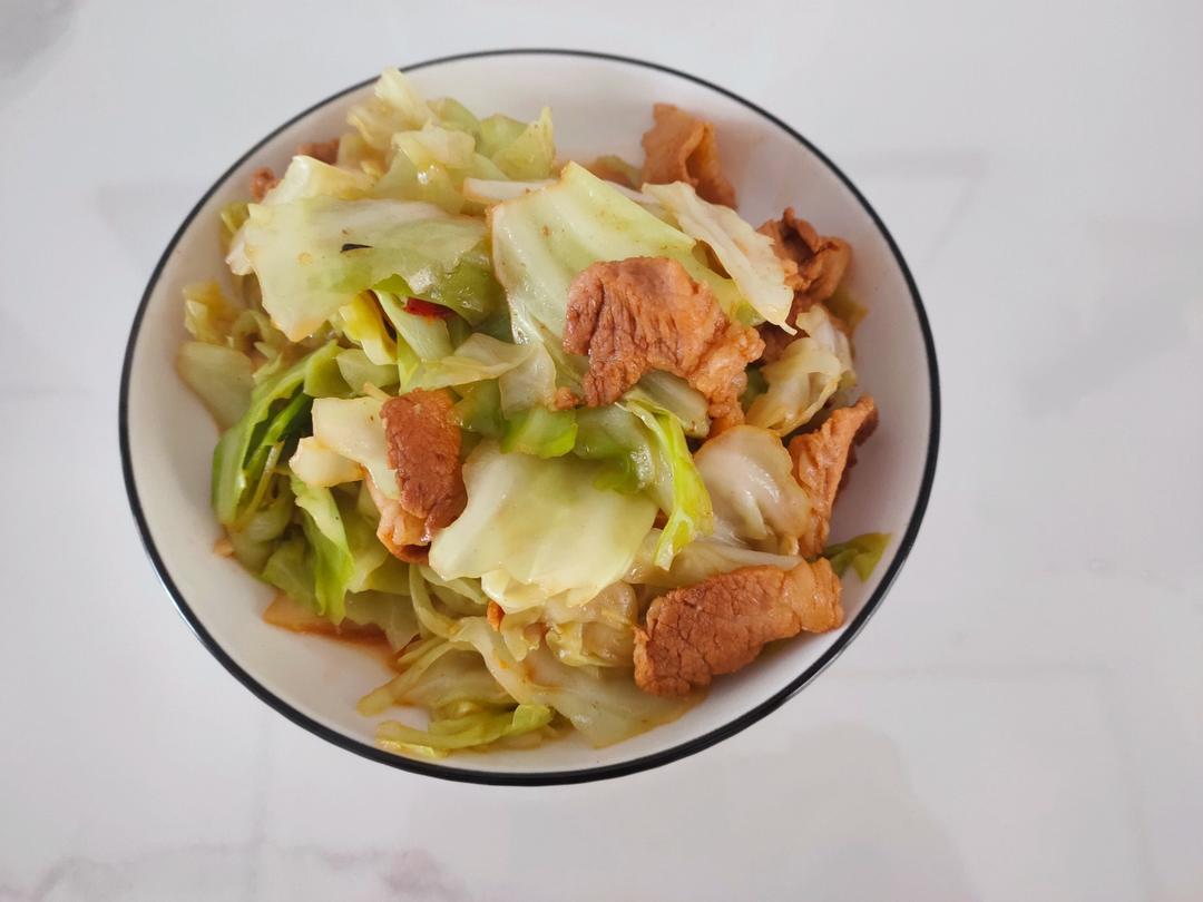 包菜炒肉