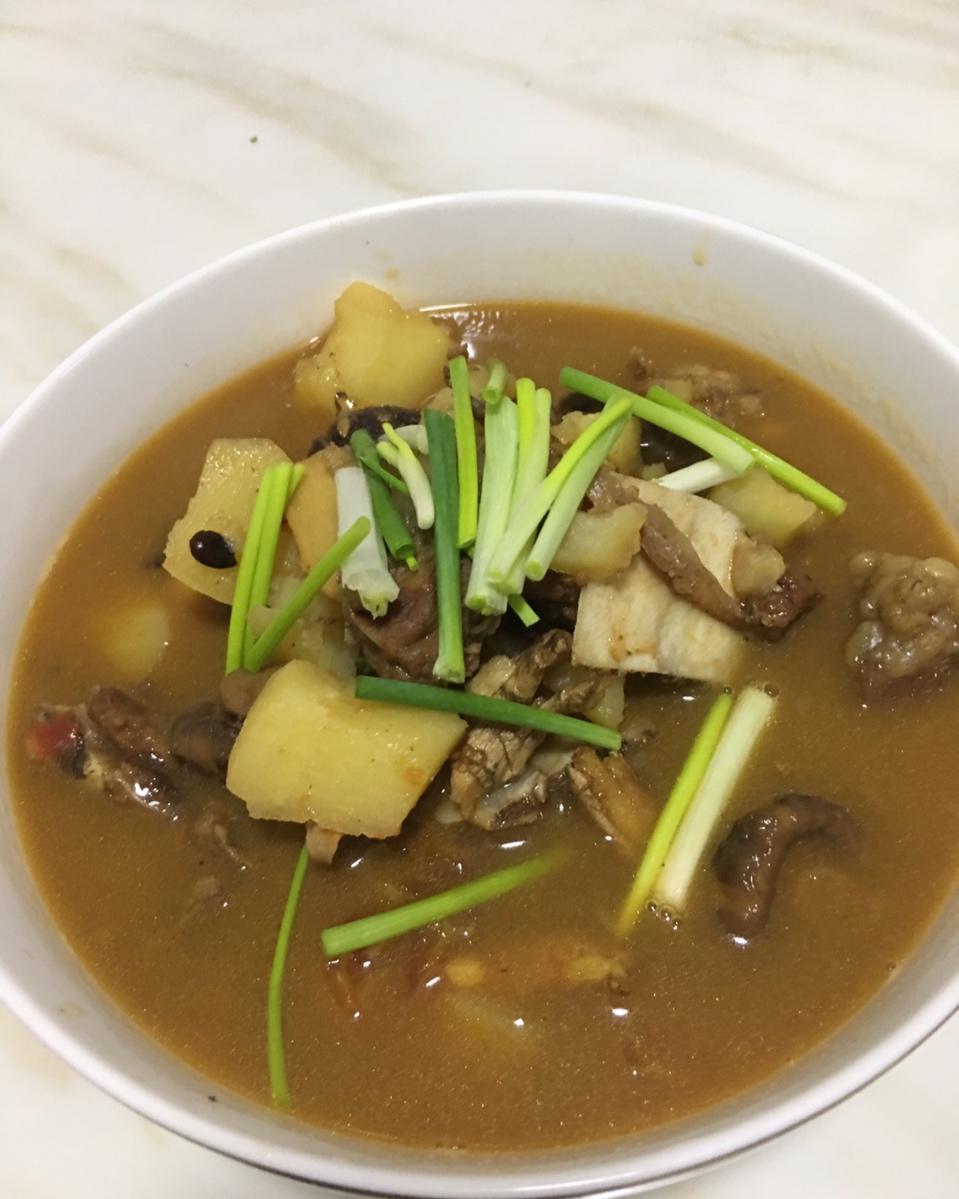 番茄萝卜炖牛排骨