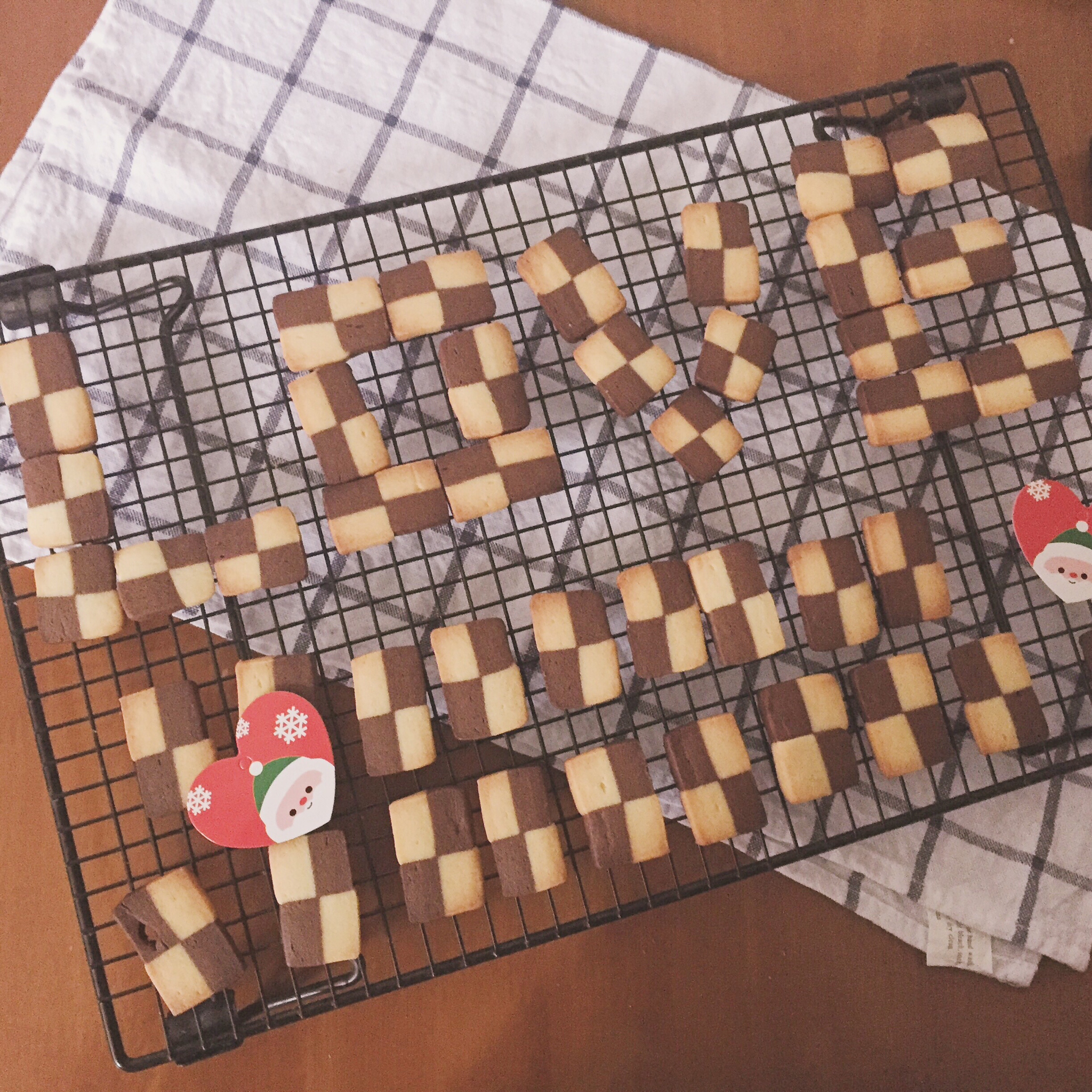 双色小棋格饼干