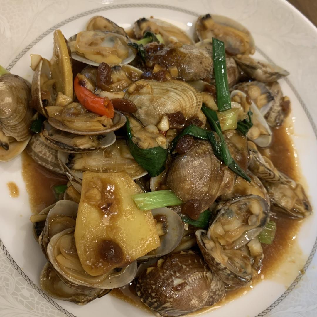 花蛤这么处理，快速干净还不腥，鲜嫩入味完胜外面饭店卖的