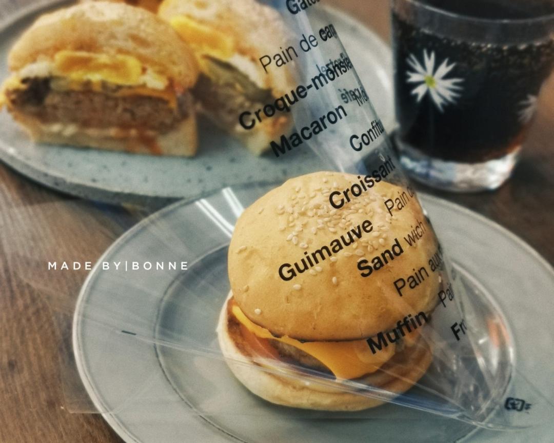 붹붹버거（烤肉味汉堡）