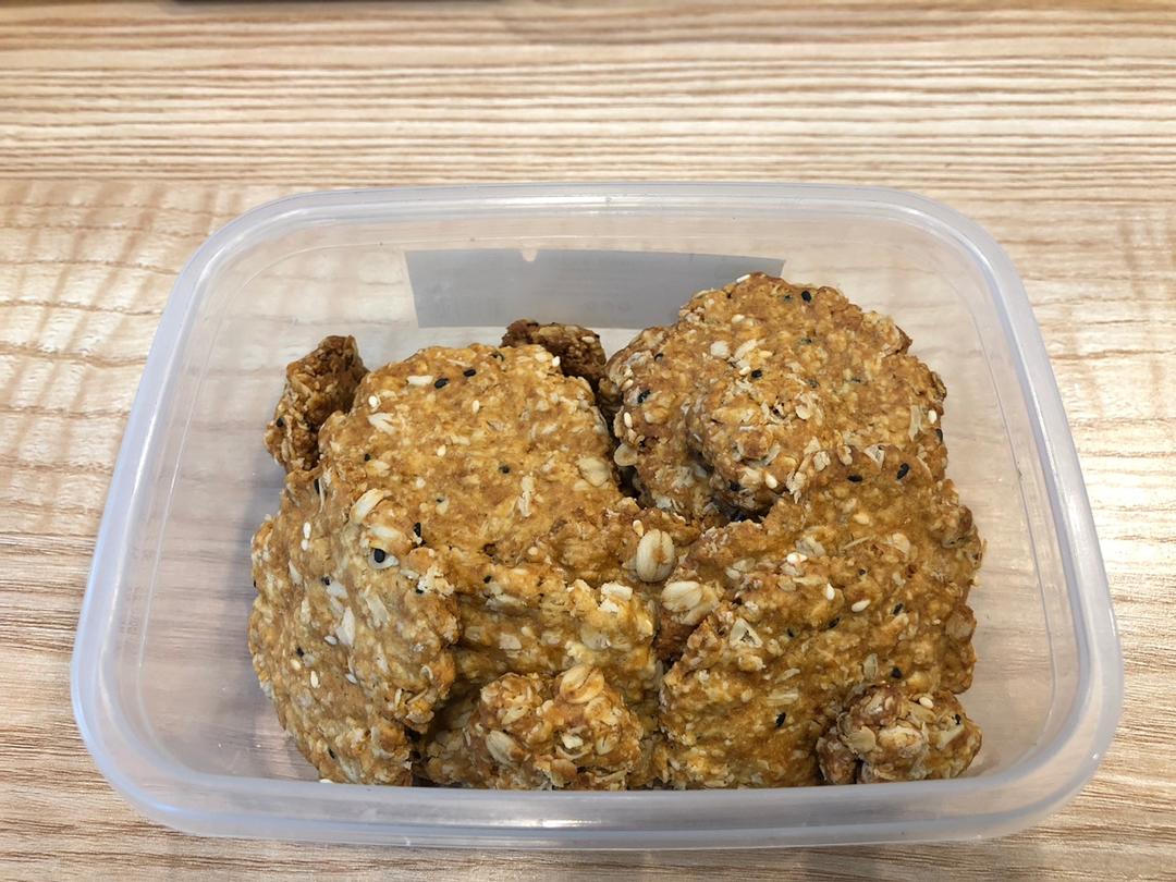 牛奶燕麦高纤饼干