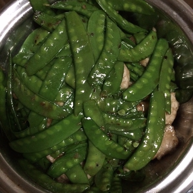 荷兰豆炒肉