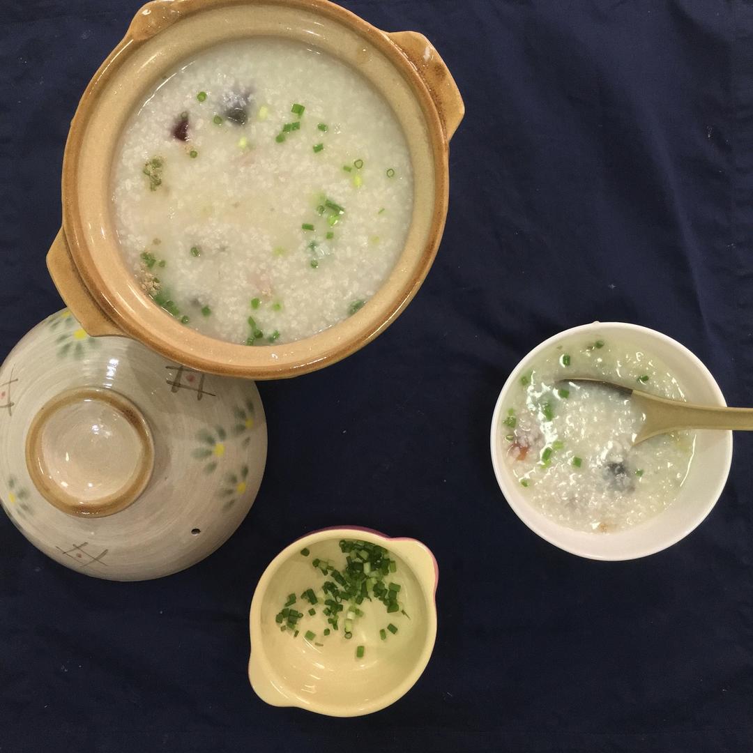 十五分钟快手之香滑皮蛋瘦肉粥(附五分钟电饭煲电压力锅更快捷方法)
