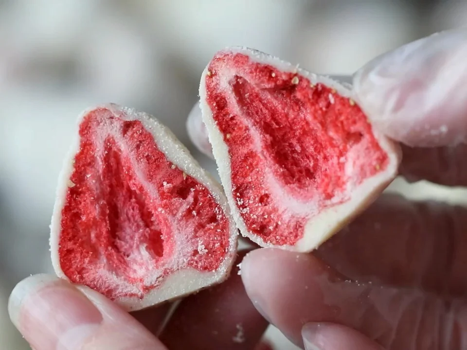 自制过年小零食1⃣️7⃣️奶香草莓脆，巨脆