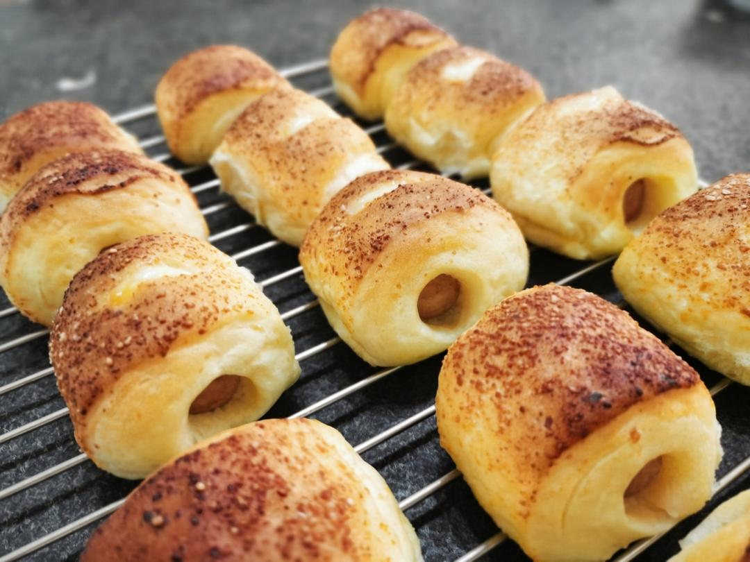 小可爱系列--迷你芝士肠仔包