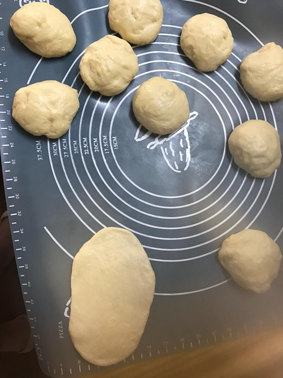 软到不知所措的牛奶卷