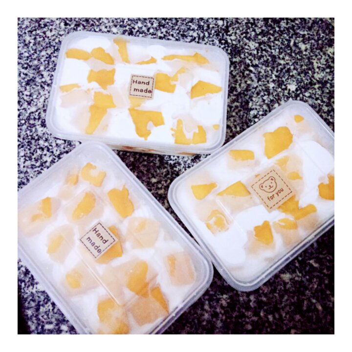 蛋糕水果盒子
★快手美味甜品★