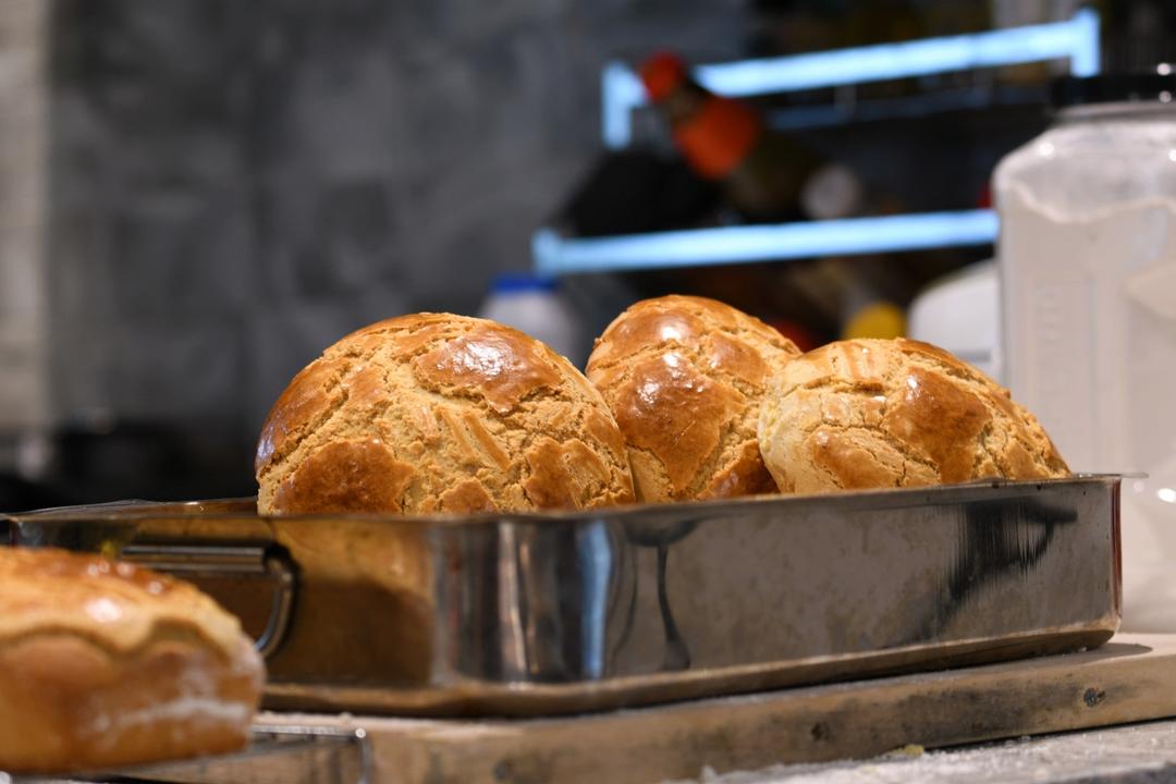 好吃到极致经典脆皮菠萝包