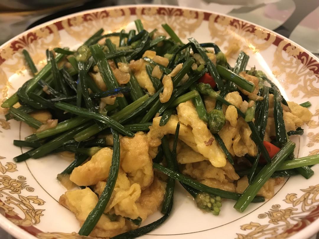 蒜薹炒鸡蛋