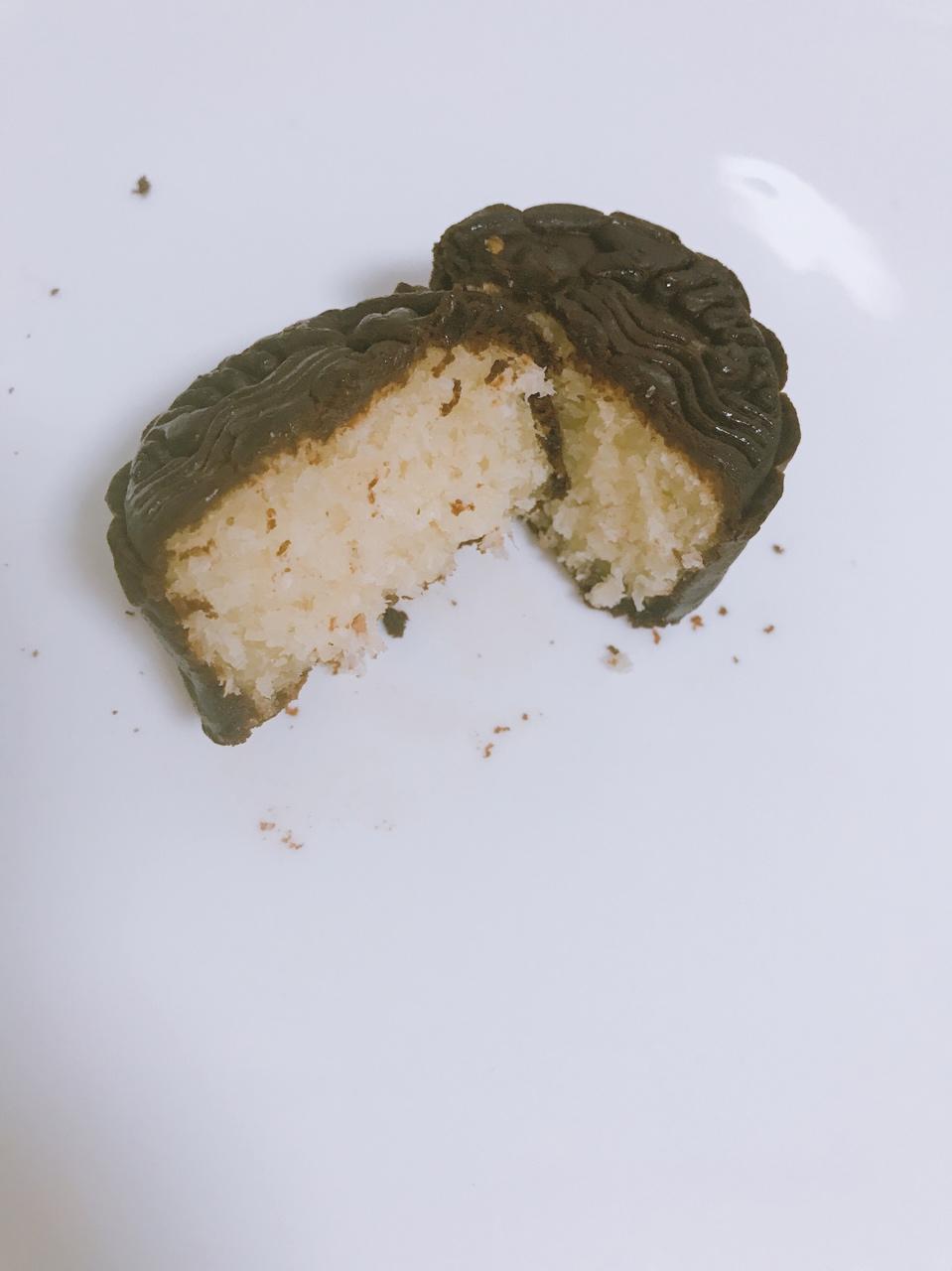 巧克力椰蓉月饼（黑白配）