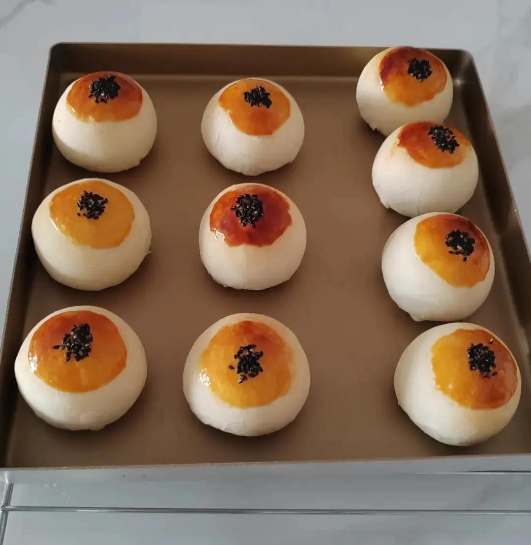 超简单 免揉 酥掉渣的蛋黄酥(超详细附全程视频)不破酥『万能酥皮』