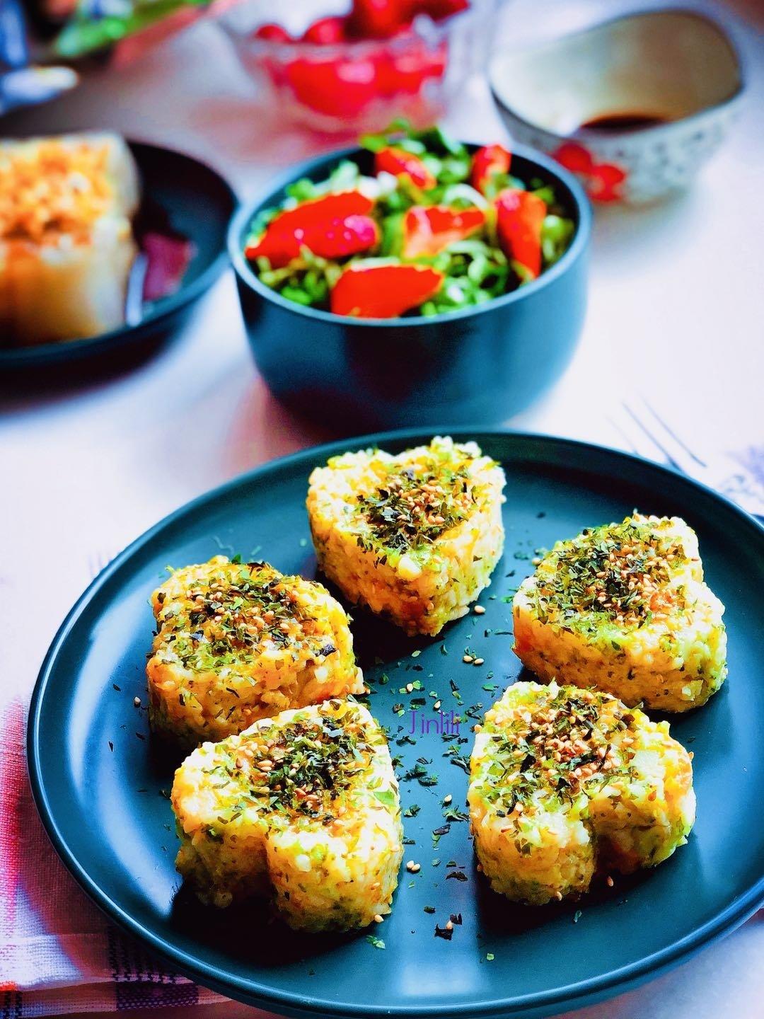 芝士饭团便当配沙拉