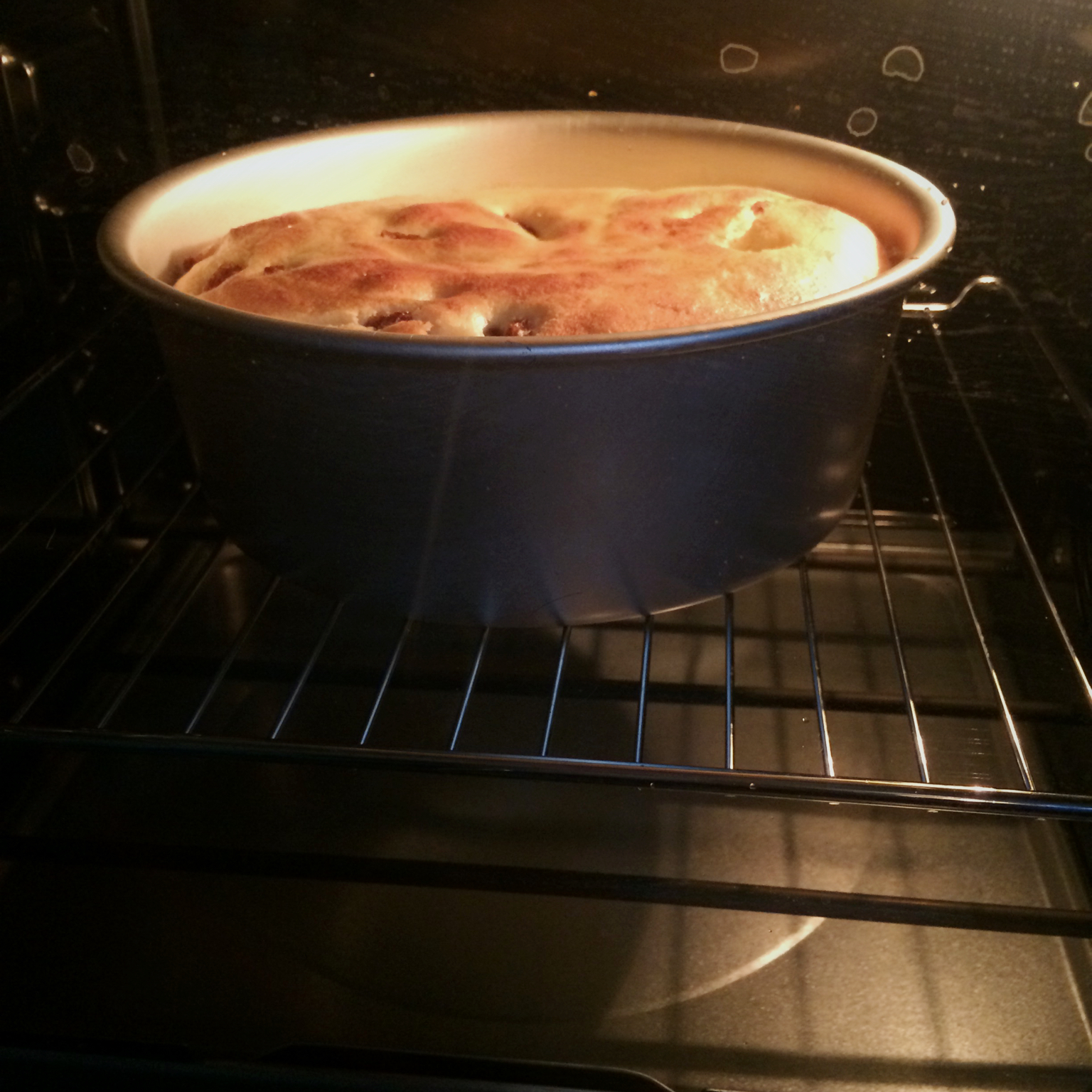 烤箱做蛋糕（戚风蛋糕的做法）