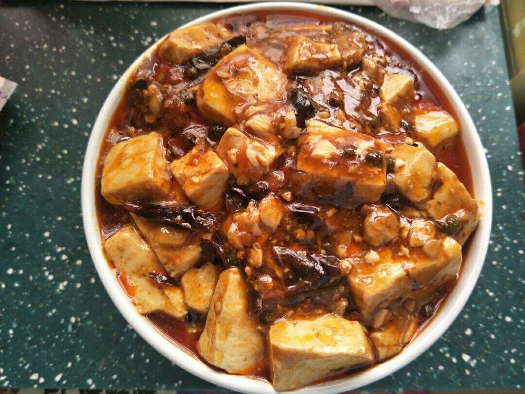 厨师长教你：“麻婆豆腐”的正宗做法，麻香味十足