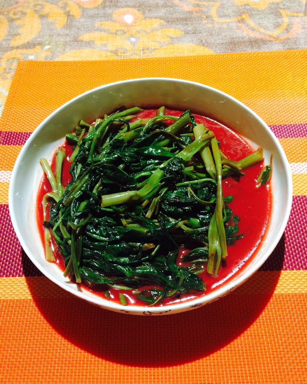 雪后的风和日丽做的腐乳空心菜