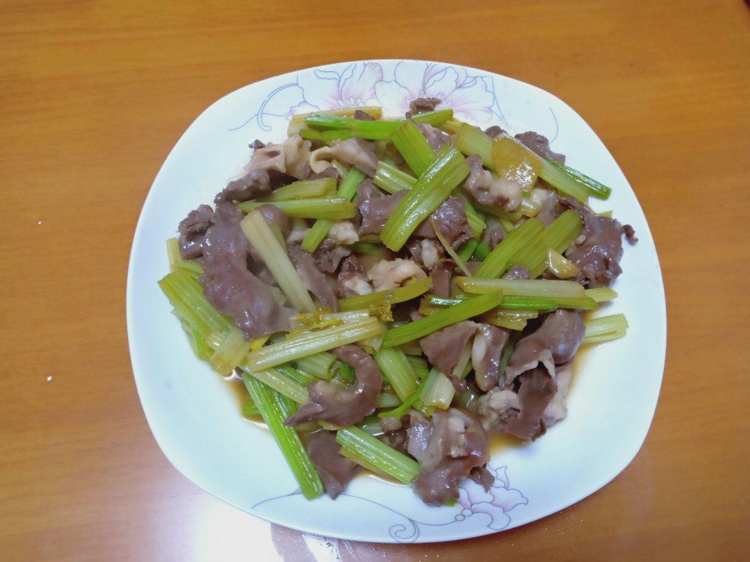 香芹炒猪心