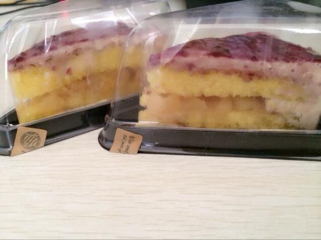 小清新芝士蛋糕（菠萝蓝莓）