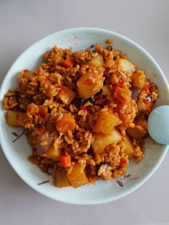土豆焖饭（电饭锅版）