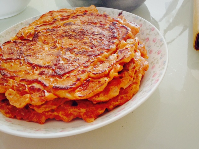守望梦田做的15分钟完成韩式泡菜饼辣白菜饼