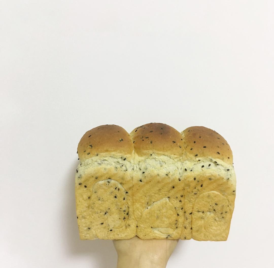 金大旺的黑芝麻吐司