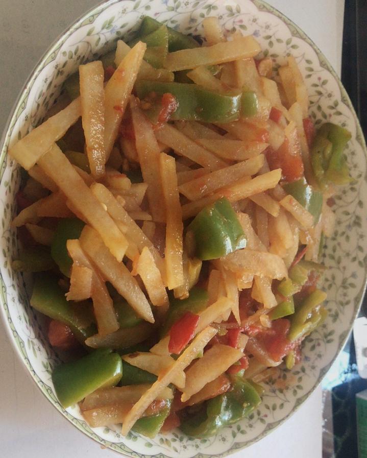 青椒番茄土豆丝
