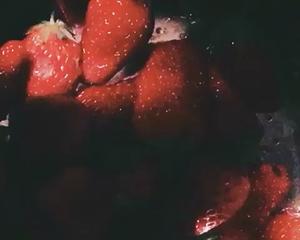 草莓椰浆西米露🍓的做法 步骤4