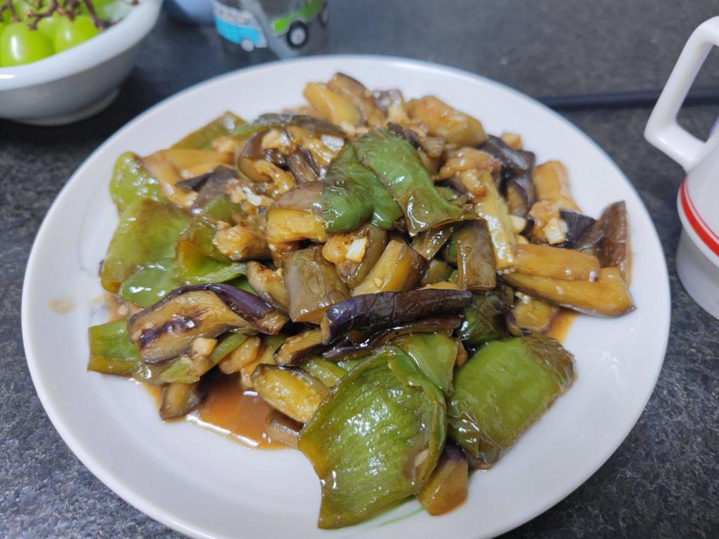 虎皮辣子烧茄子